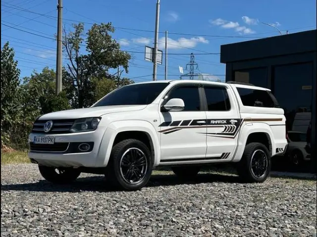 Volkswagen Amarok на майданчику KTrans