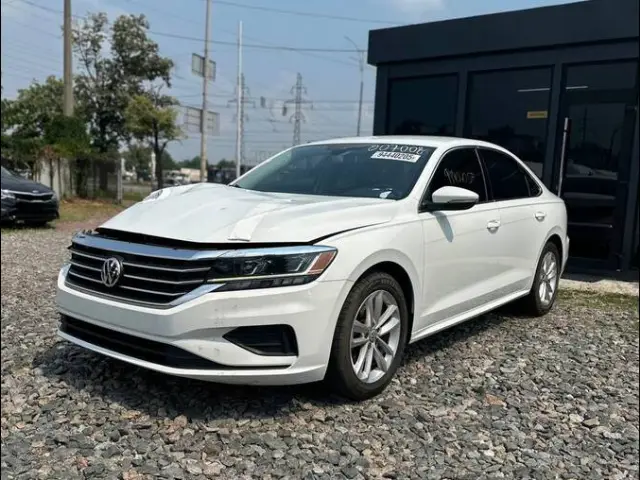 Volkswagen Passat на майданчику KTrans